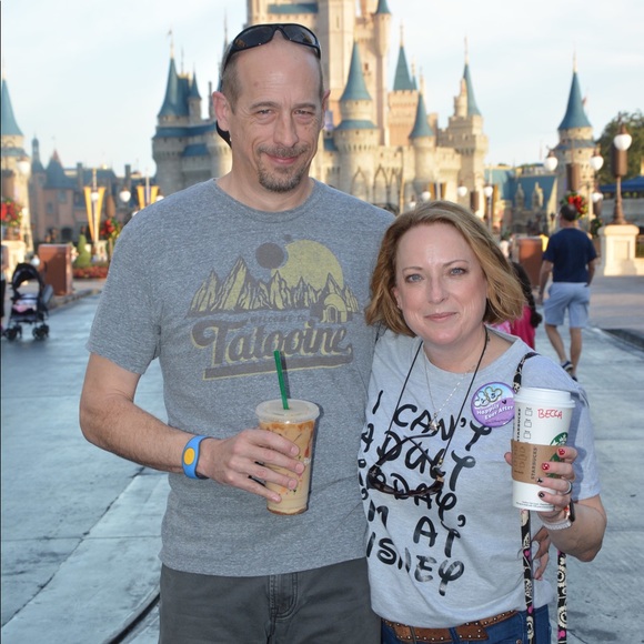 Meet your Posher, Becca - Picture 6 of 8